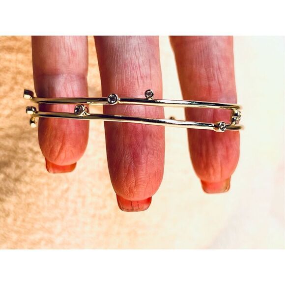 Kendra Scott Gold Tone Crystal Bangle Bracelet Jewelry Dainty Sparkling - Picture 3 of 9